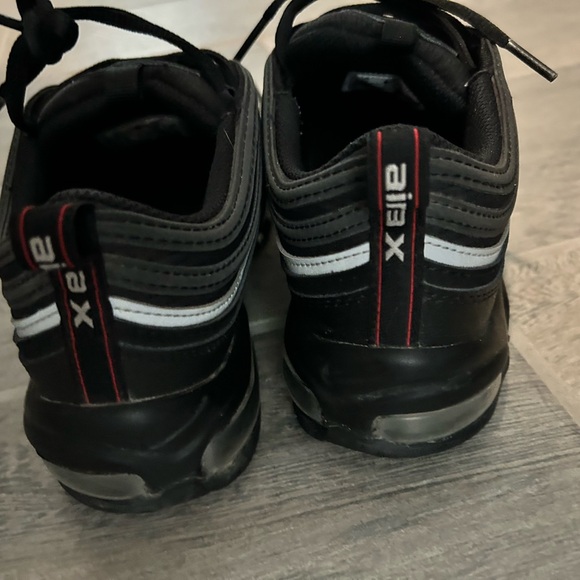 Air max - Picture 3 of 3